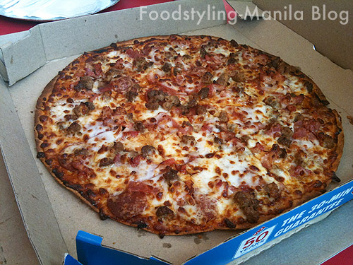 Pizza meatzza domino Popular Domino's
